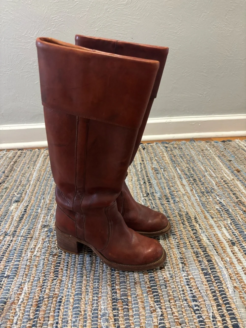 Vintage 1970s FRYE Campus Longhorn Burgundy Tall Leather Boots - Size 6 - Picture 5 of 11
